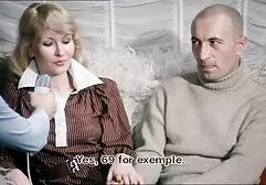 Jolie blonde suce sa copine. film prono american