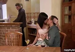 Une femme adulte cul prêt pour porno american star le sexe anal avec son mari