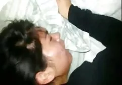 Baiser la femme free porno américain dans la cuisine.