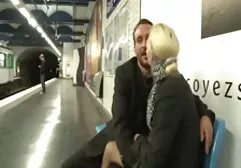 Chanceux de baiser une porno american star blonde comme ça.