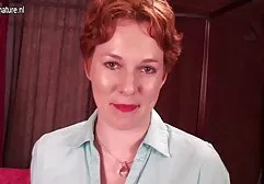 Babe se masturbe dans la porno massage américain nature
