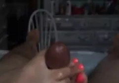 Les Négritos emmènent la jeune un film porno américain fille russe au sommet de l'extase.