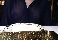 Busty babe film porno vidéo américain lèche copains bite musclée